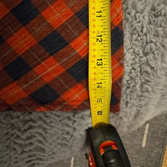 FREE PEOPLE Women’s Plaid Button-Up Shirt with Snap Closure Size Medium - Picture 6 of 12